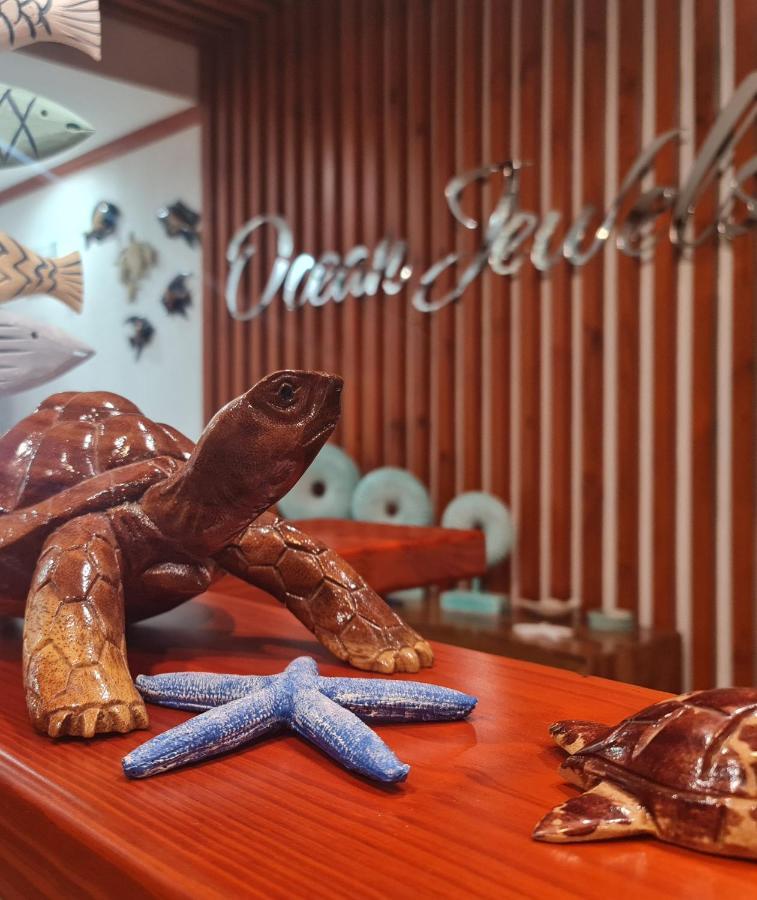 Ocean Jewels Hotel Grand' Anse Buitenkant foto